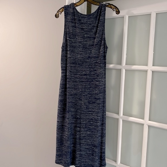 Bar III flattering ruched side midi blue dress size L - Picture 5 of 5